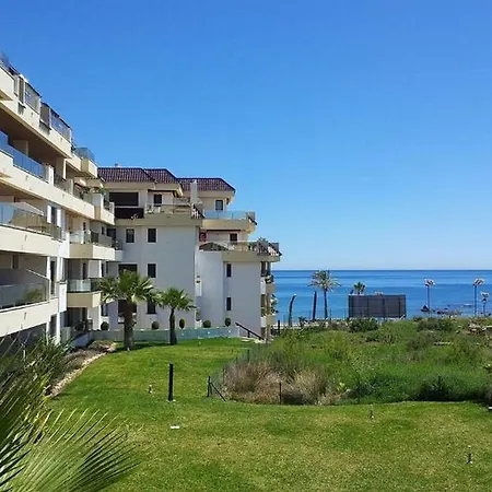 Apartamento Puerto De La Duquesa, Marina Del Castillo, Manilva, Malaga